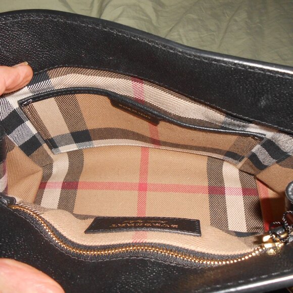 Burberry Black Grainy Leather Small Buckle Tote With Wallet - Picture 6 of 8